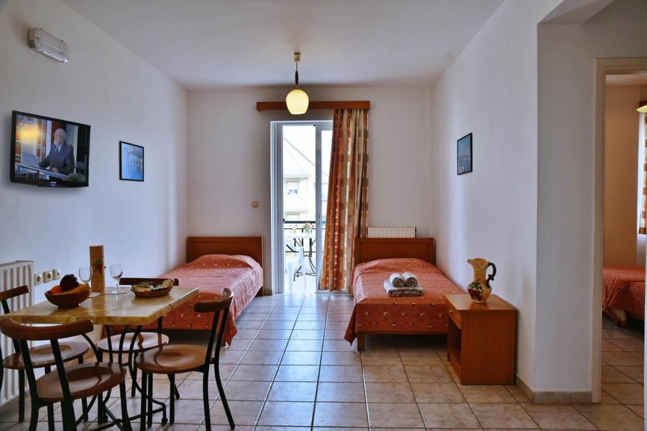 Nirevel Apartments Gouves Esterno foto