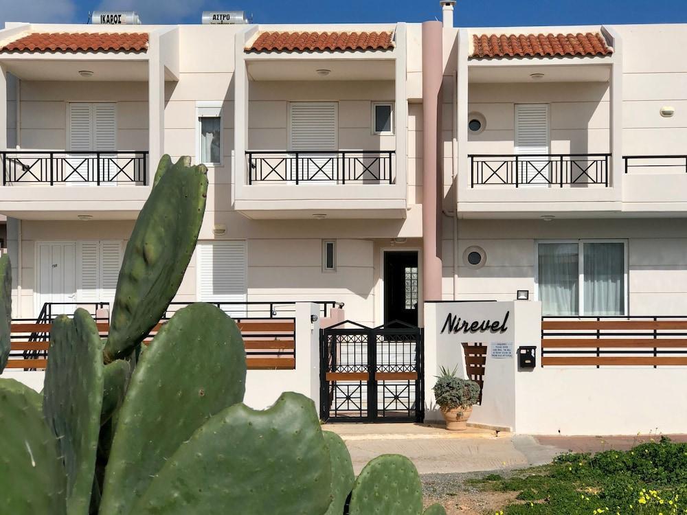 Nirevel Apartments Gouves Esterno foto